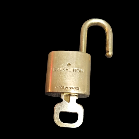 Louis Vuitton Lock w/ key #314 - Picture 2 of 2